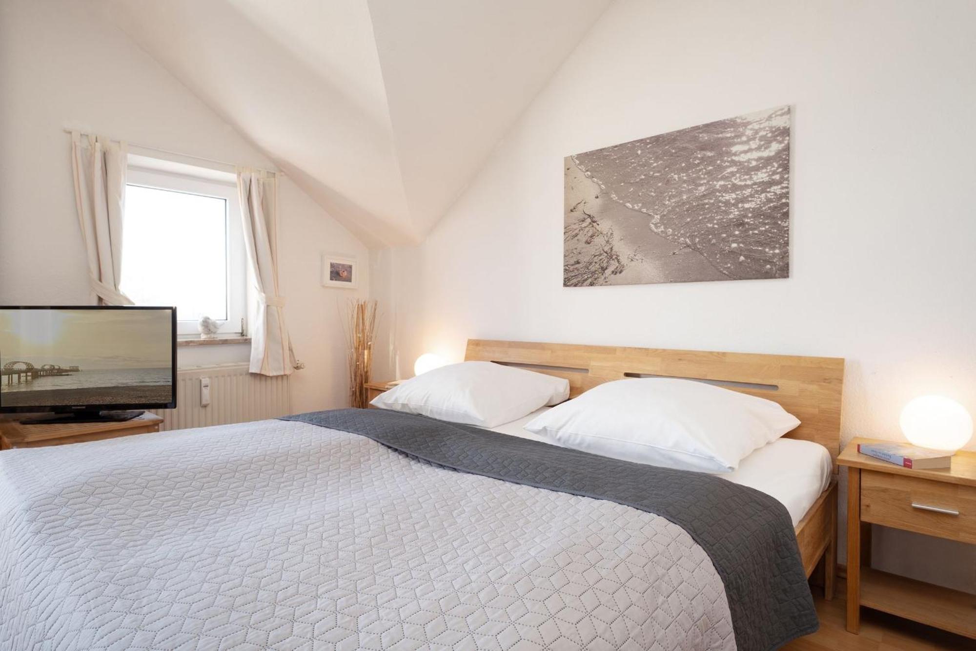 Ferienwohnung Dünenrose mit Balkon im Kaiserhof 1 Kellenhusen Exterior foto