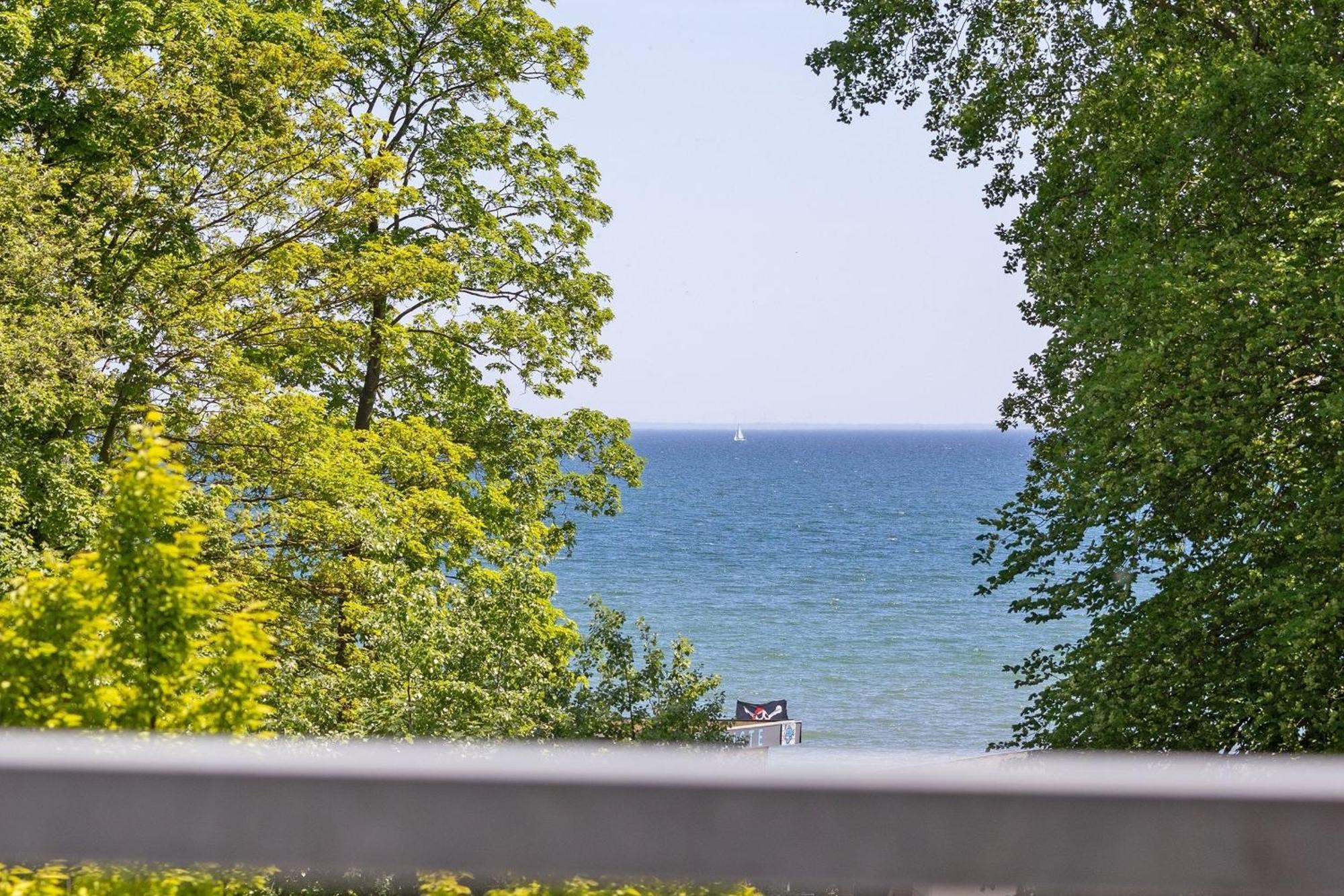 Ferienwohnung Dünenrose mit Balkon im Kaiserhof 1 Kellenhusen Exterior foto